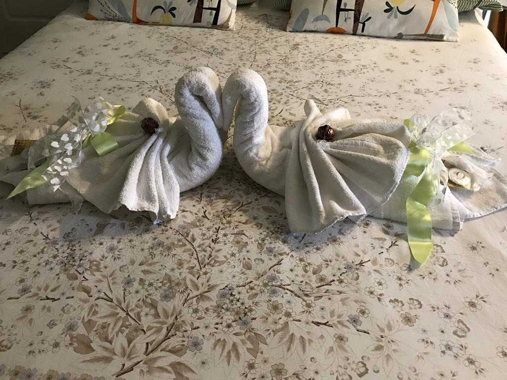 B&B Aurora Domus D'A-Mare 페자로 외부 사진